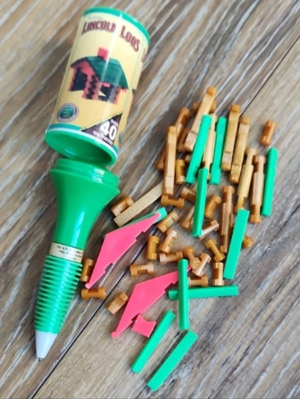 Lincoln Logs Cabin Writing Pen Red Green Brown